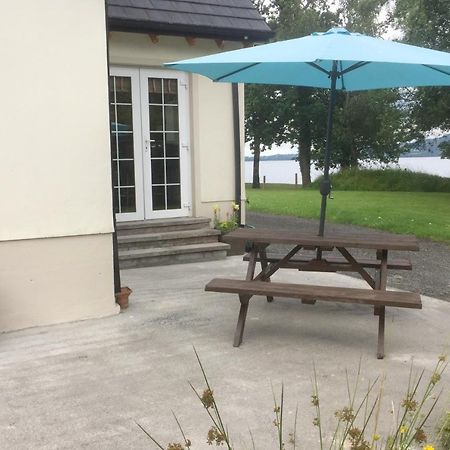 Lakeside Cottage Killaloe Exterior photo